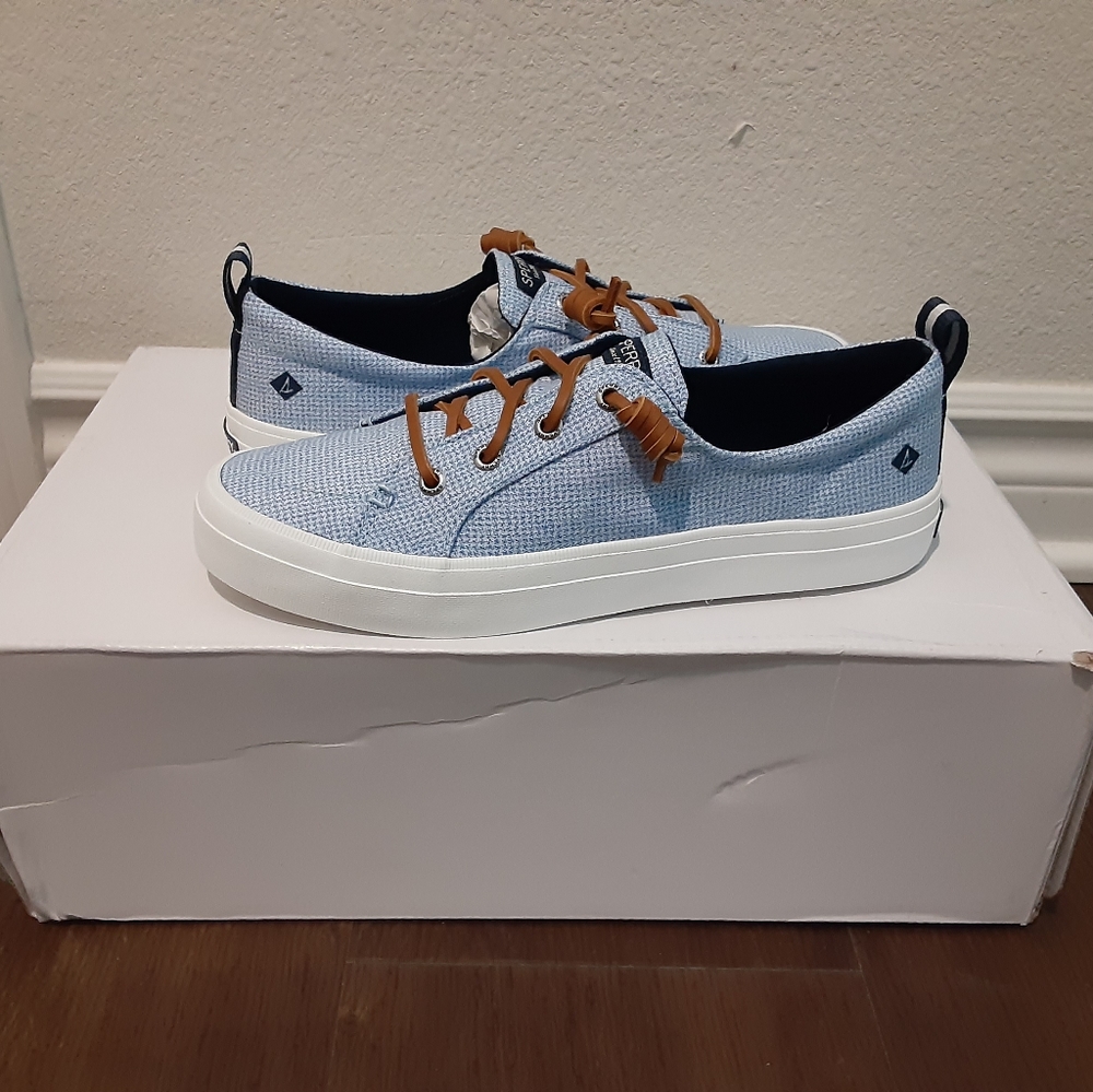 Sperry - Picture 1 of 4